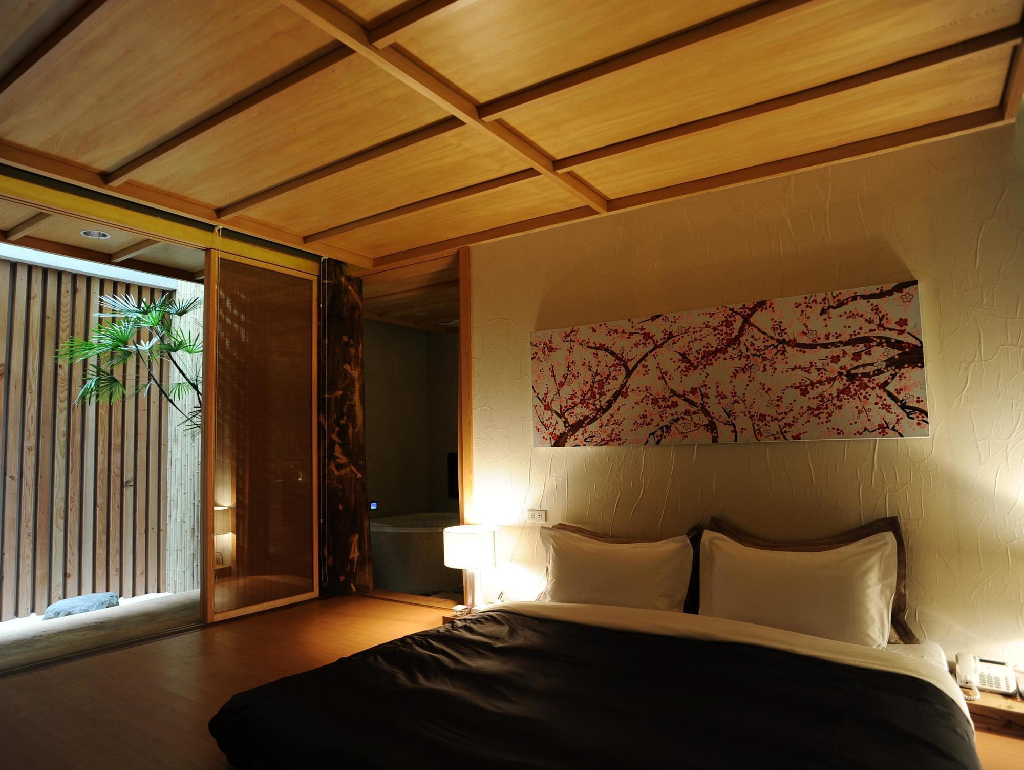 Motel Stars Taichung Dış mekan fotoğraf