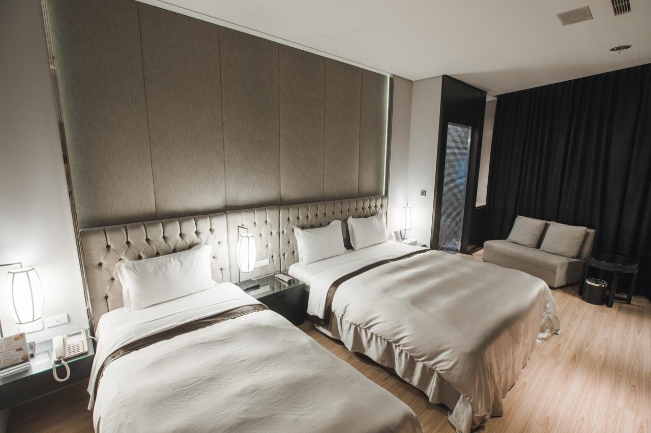 Motel Stars Taichung Dış mekan fotoğraf