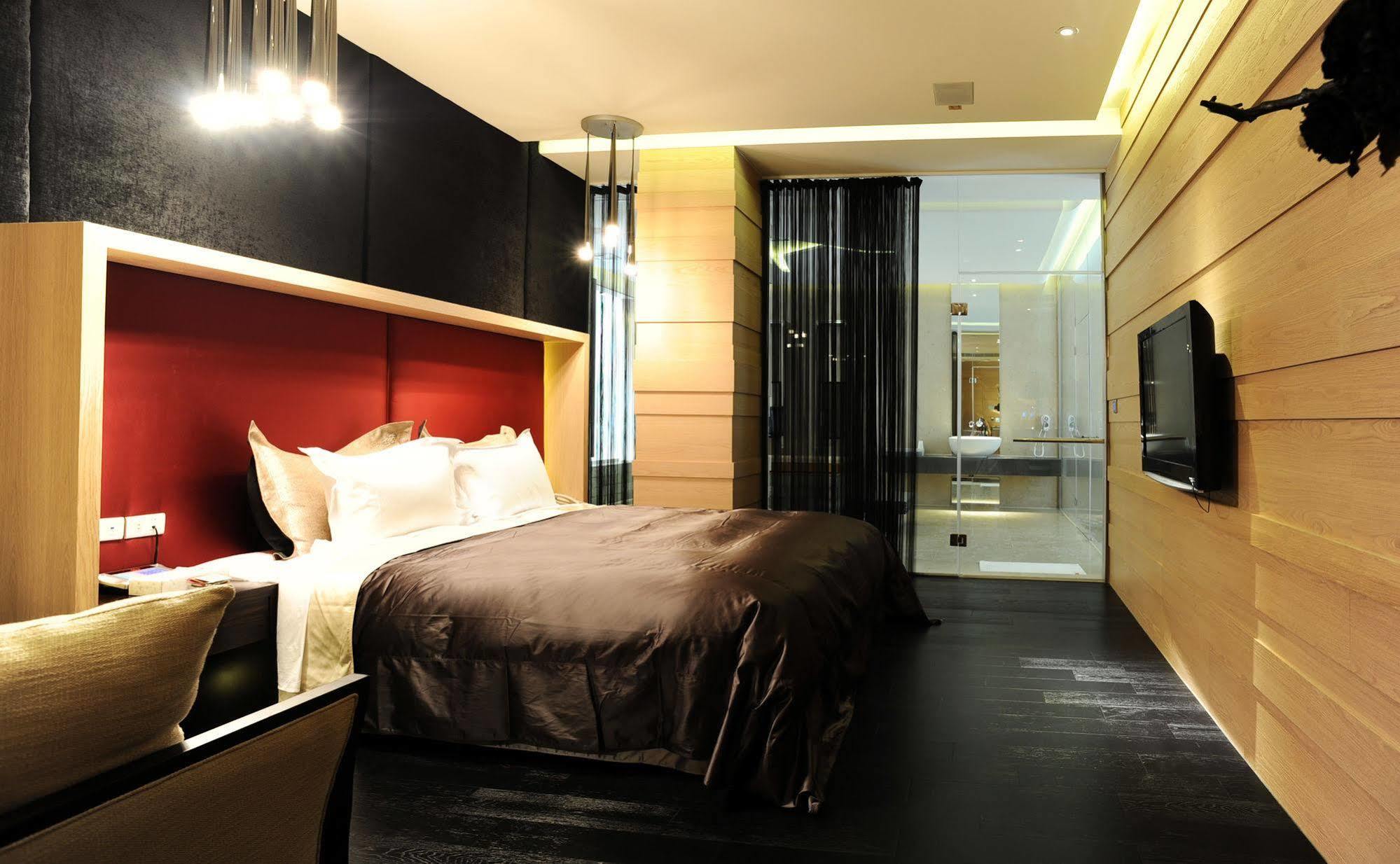 Motel Stars Taichung Dış mekan fotoğraf