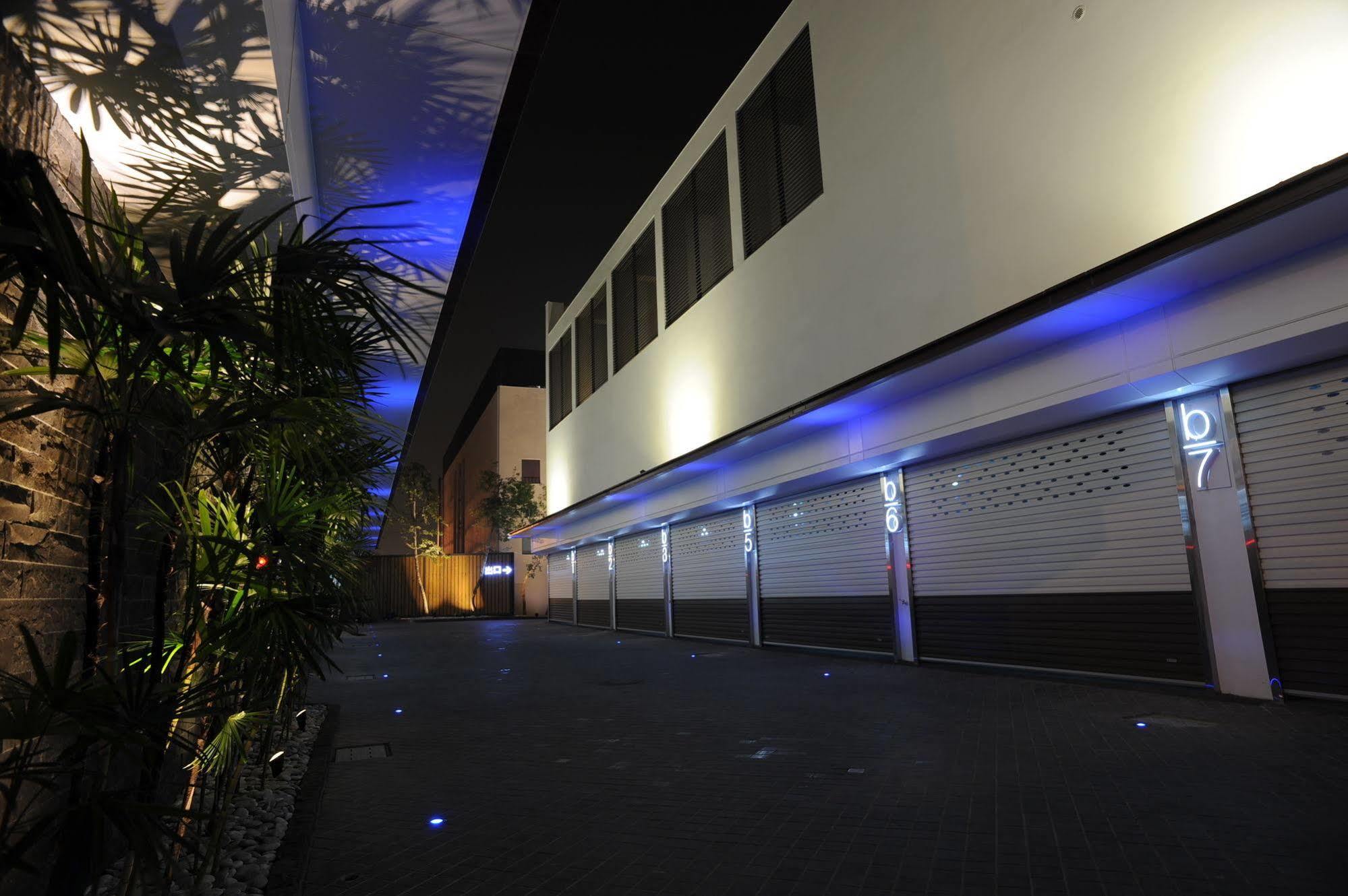 Motel Stars Taichung Dış mekan fotoğraf